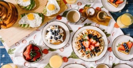 5 thói quen sai lầm khi ăn sáng khiến cân tăng, làn da xuống cấp